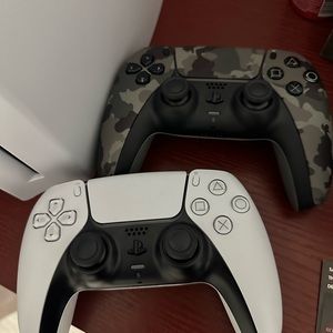 PS5 & 2 Controllers HMU for any details.